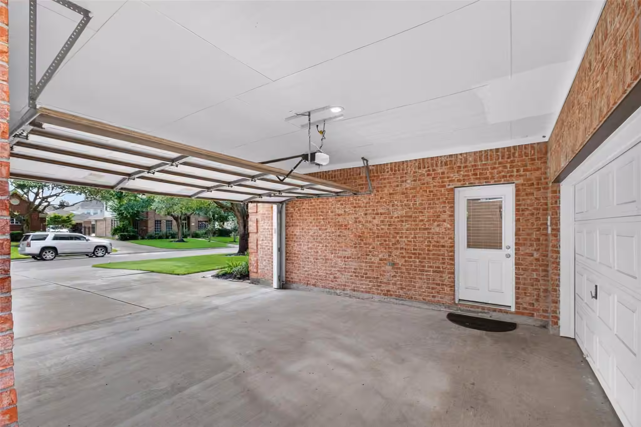 Photo 5 of 2315 Centerbrook Lane, Katy, TX