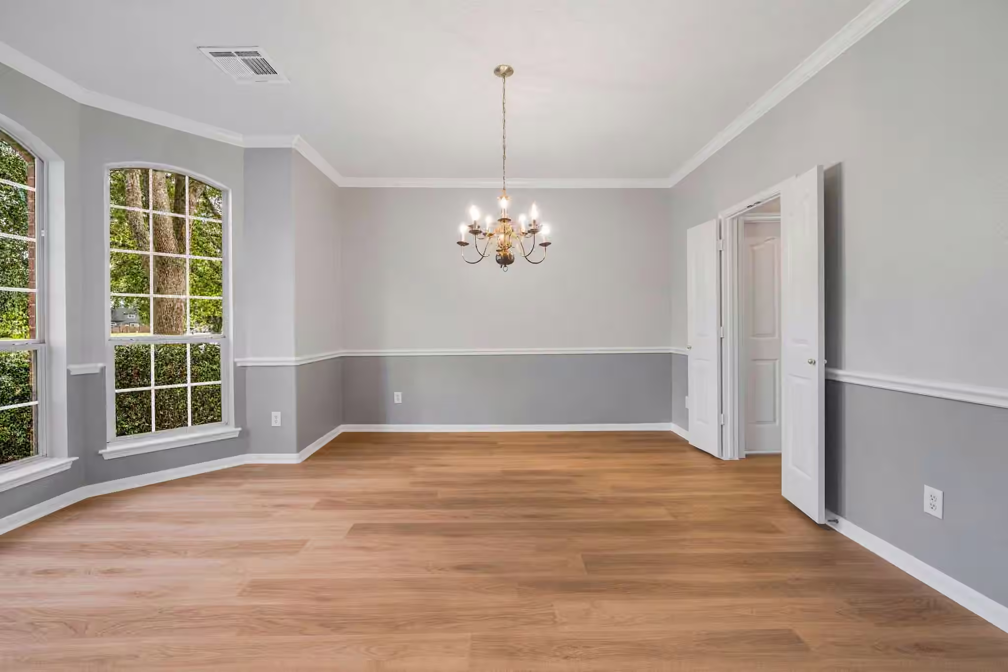 Photo 6 of 8319 Big Bend Drive, Sugar Land, TX