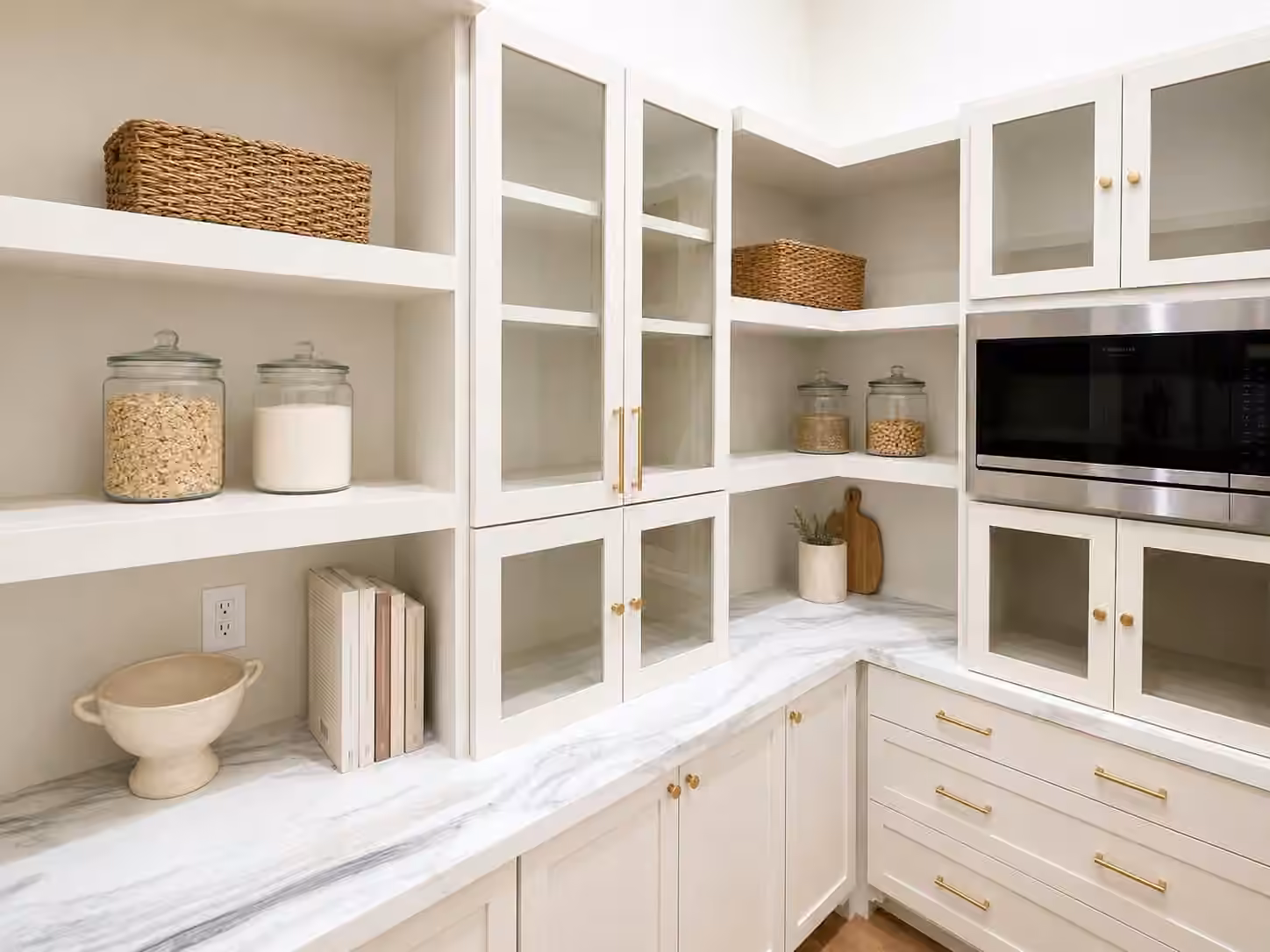 Photo 5 of 2325 Wroxton Road, Houston, TX