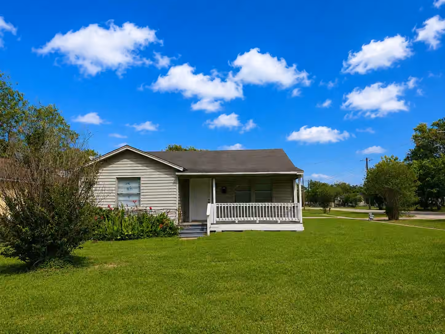 Photo of 202 N Logan Street, Texas City, TX 77590