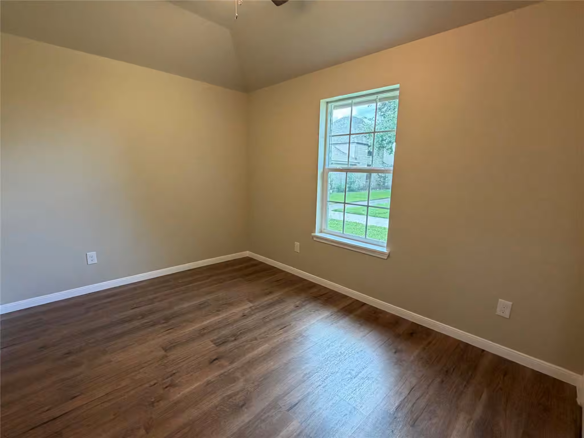 Photo 7 of 7178 Crownwest Street 7178, Houston, TX