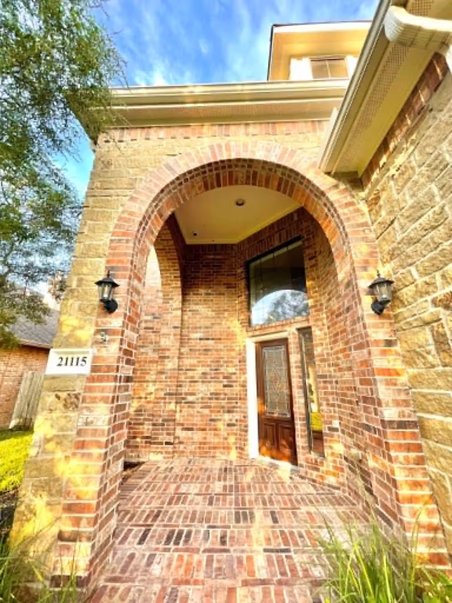 Photo 4 of 21115 Knight Quest Drive, Tomball, TX