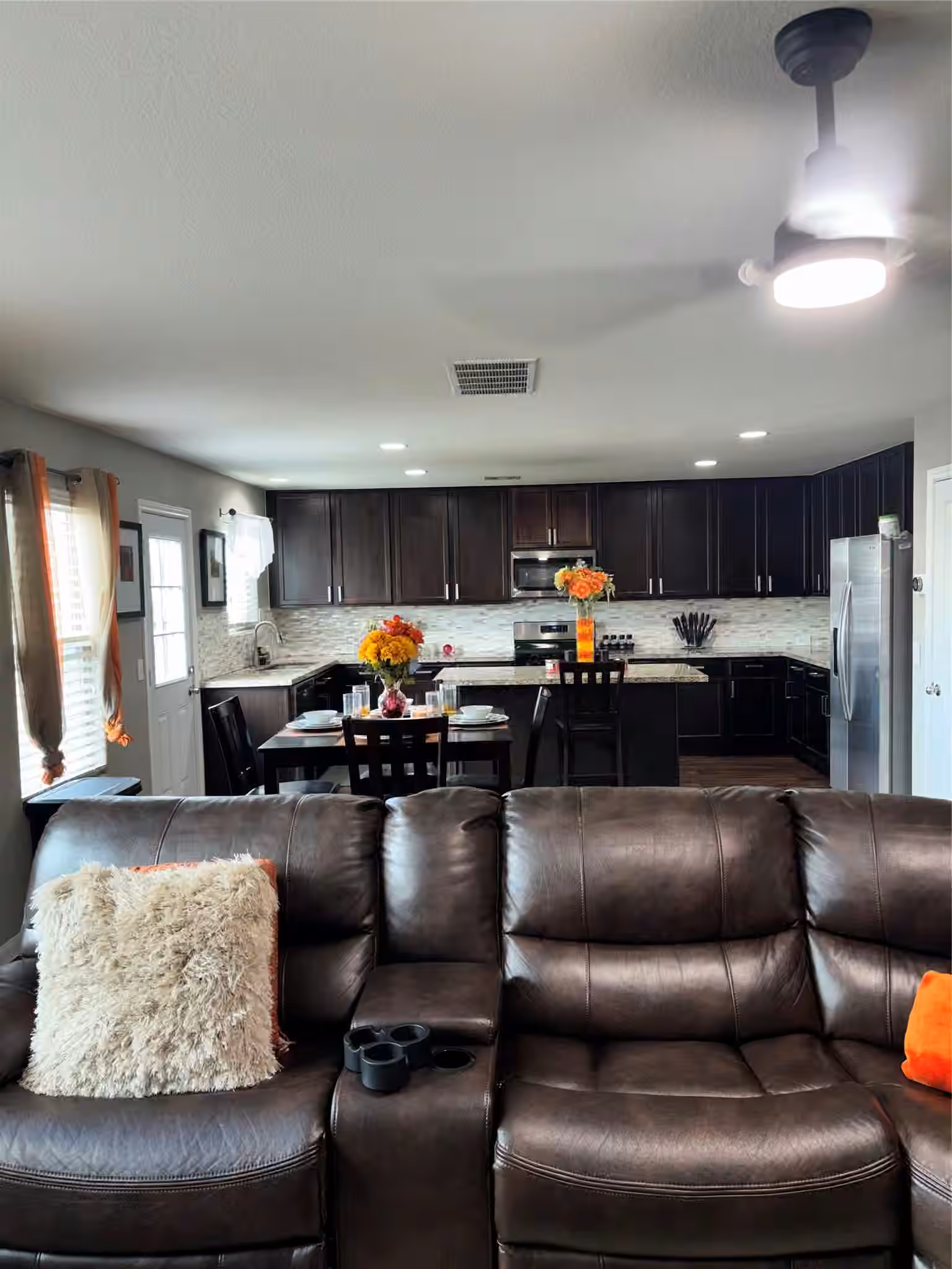 Photo 5 of 1312 Barton Creek Lane, Rosenberg, TX