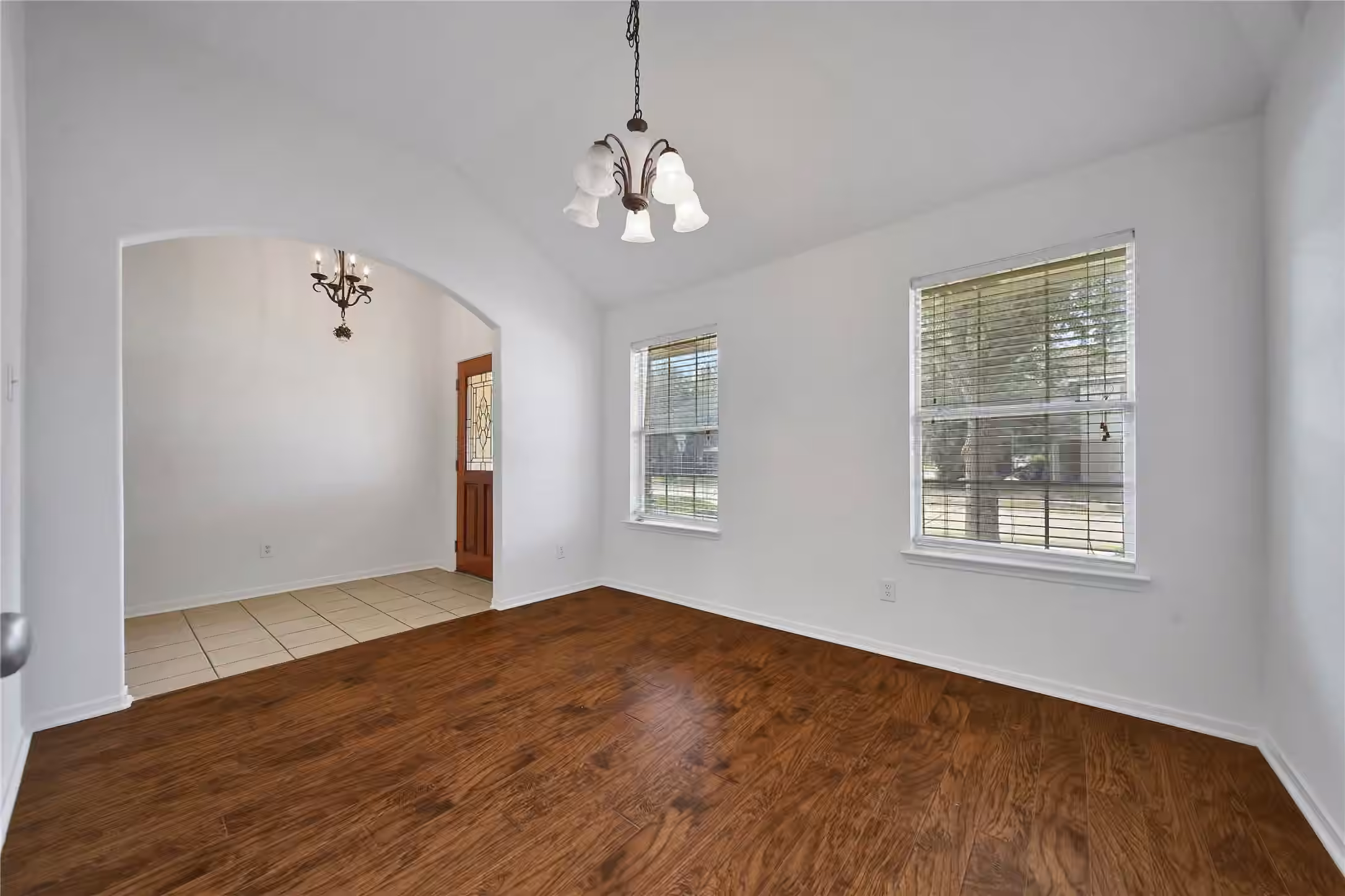 Photo 7 of 6403 Larrycrest Drive, Pearland, TX