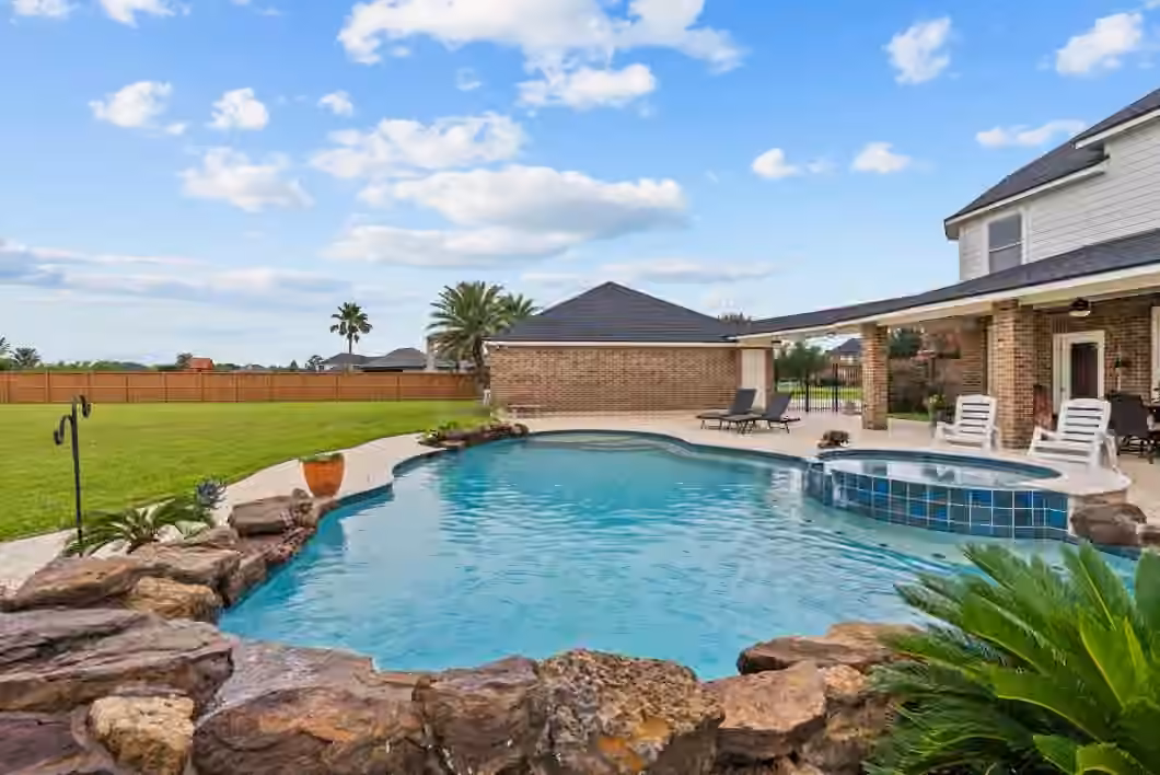 Photo 4 of 3870 Summer Manor Drive, League City, TX