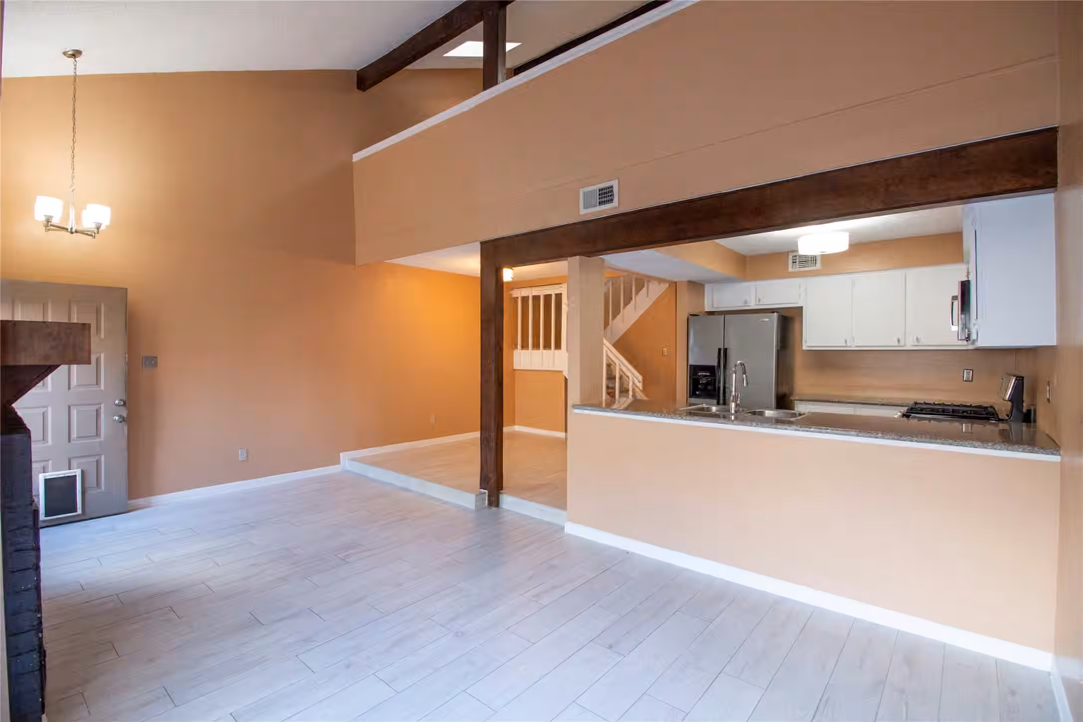 Photo 4 of 3162 Windchase Boulevard 451, Houston, TX