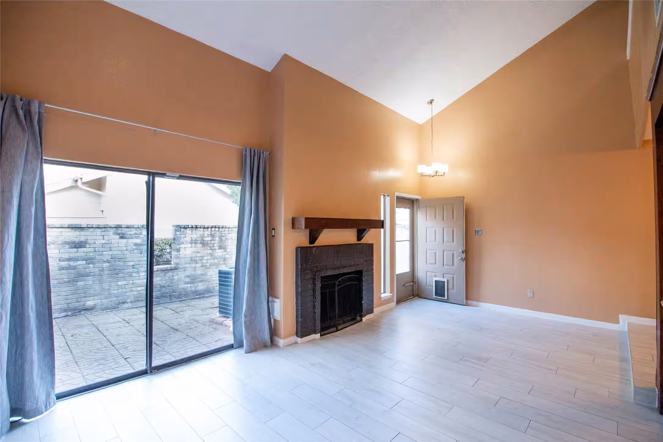 Photo 5 of 3162 Windchase Boulevard 451, Houston, TX