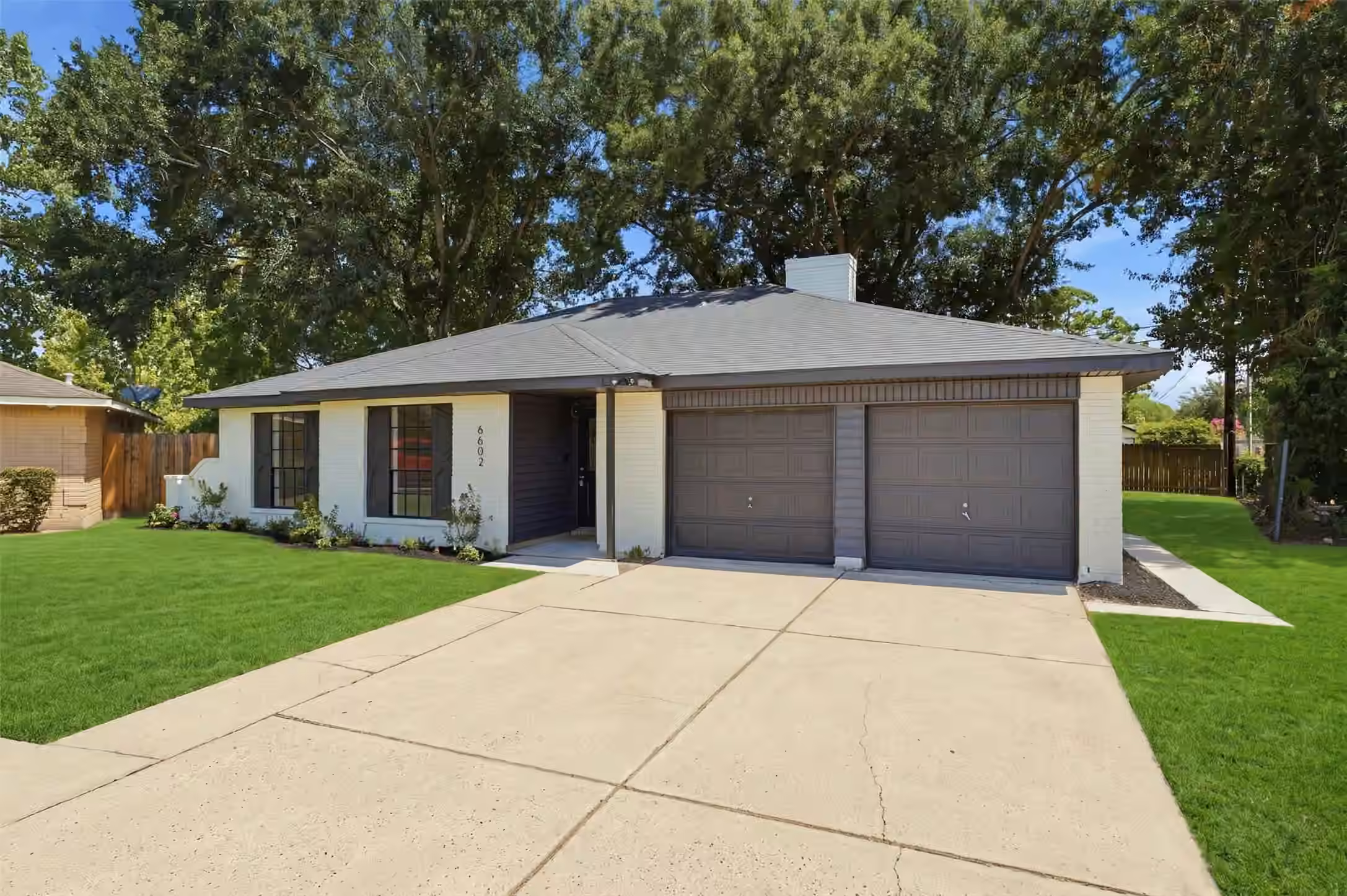 Photo of 6602 Indian Falls Drive, Houston, TX