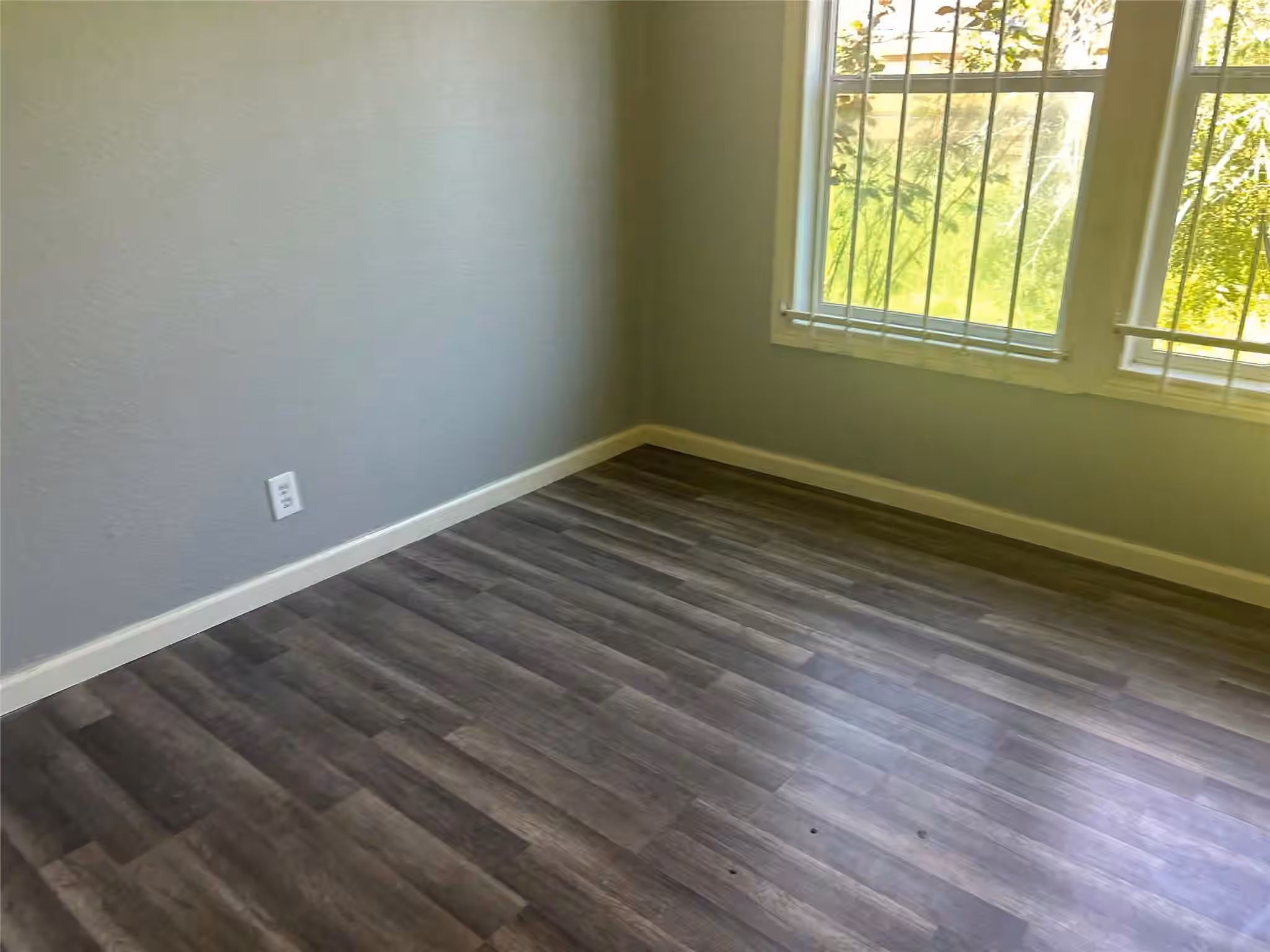 Photo 6 of 9317 Cathedral Drive, Houston, TX