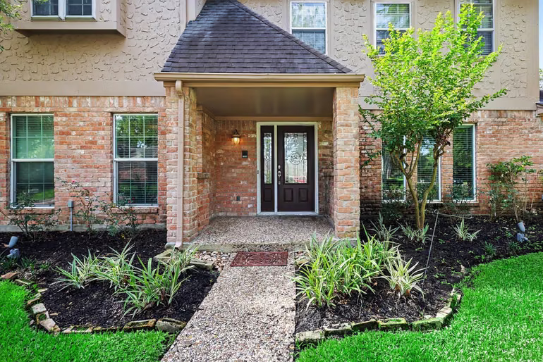Photo 3 of 6711 Campden Drive, Spring, TX