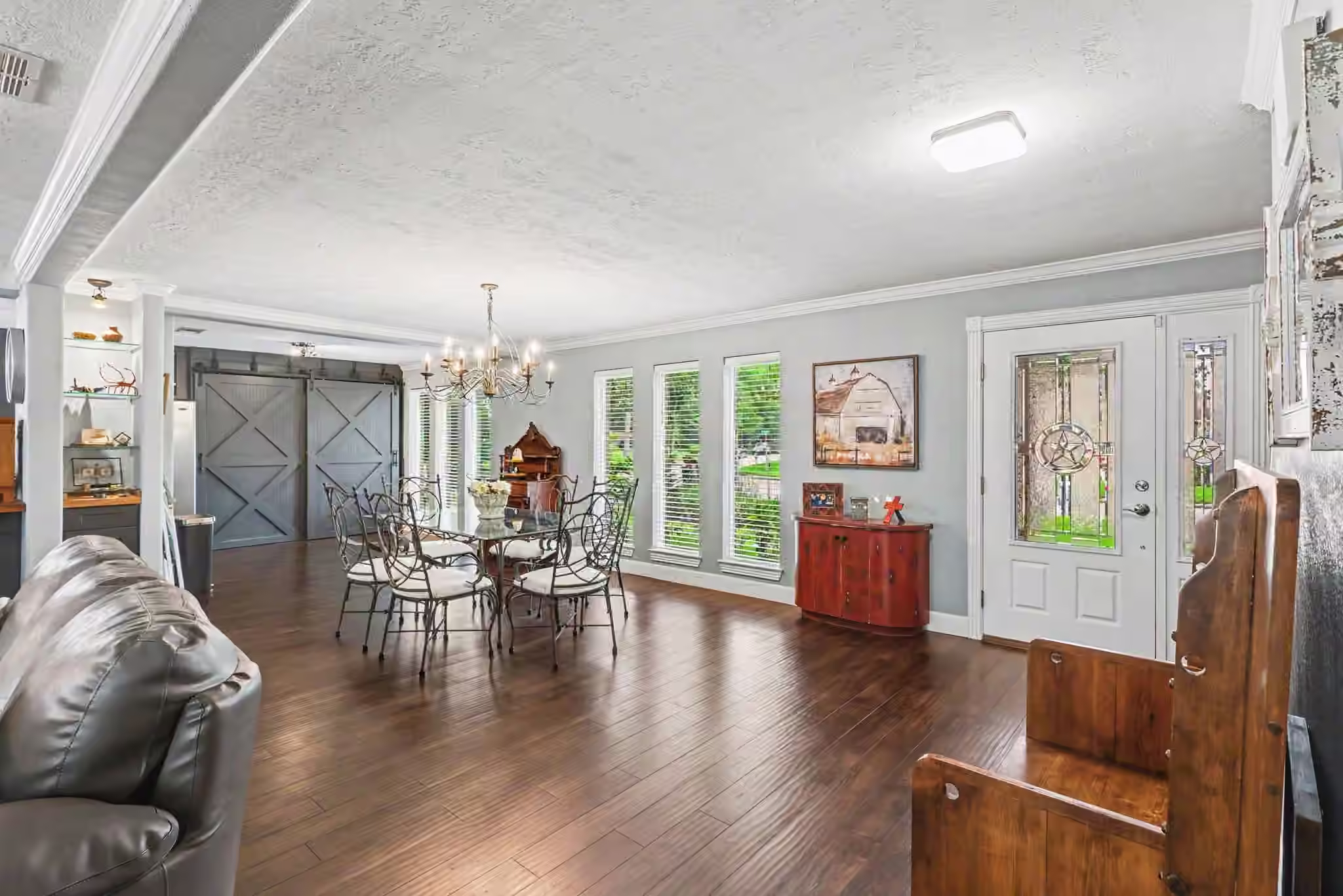 Photo 5 of 6711 Campden Drive, Spring, TX