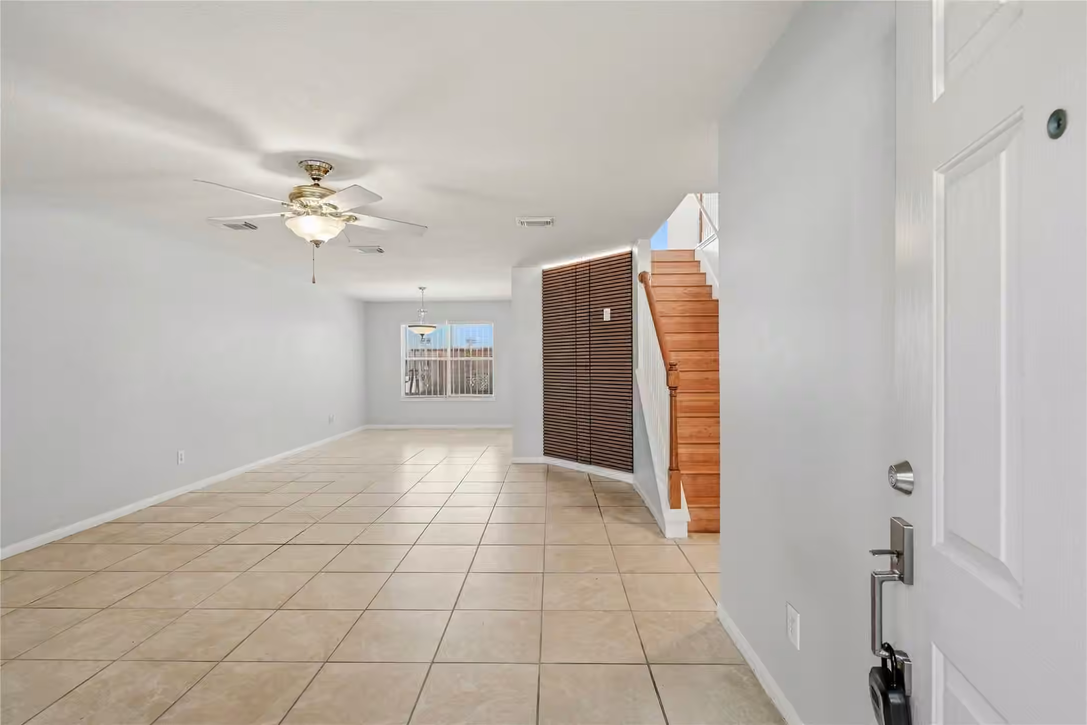 Photo 3 of 7027 Waveland Drive, Houston, TX