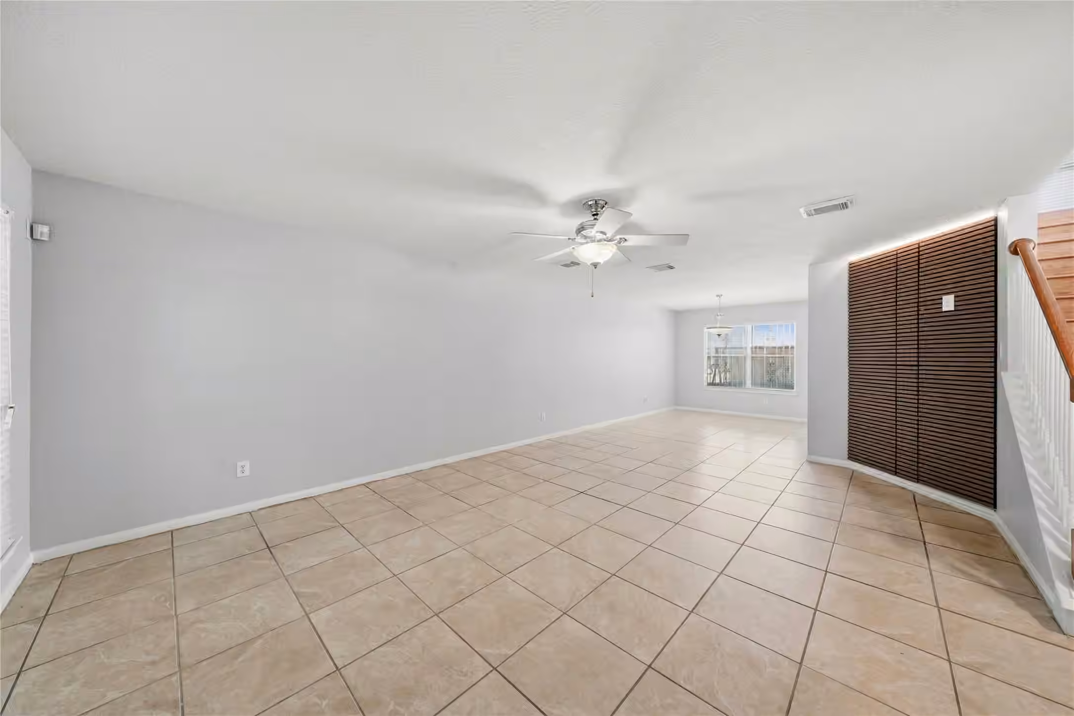 Photo 5 of 7027 Waveland Drive, Houston, TX