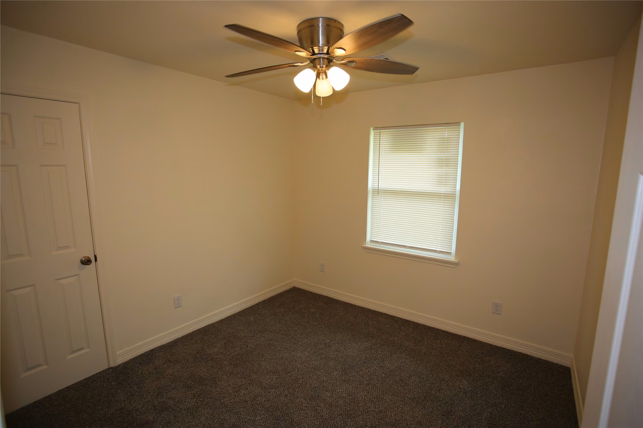 Photo 6 of 1804 Jane Drive, Pasadena, TX