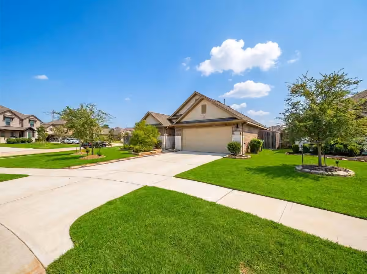 Photo 3 of 4603 Presario Drive, Fresno, TX