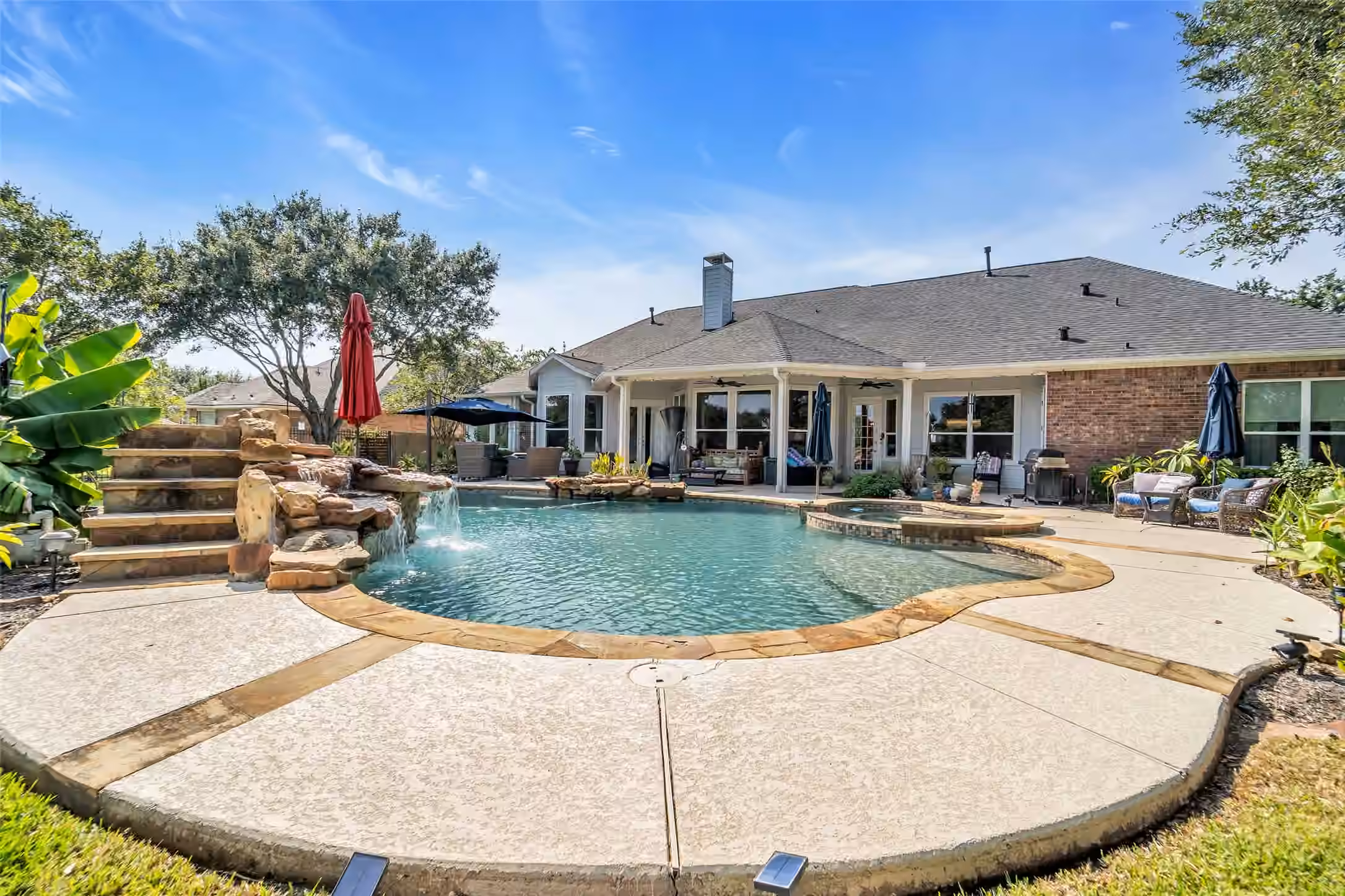 Photo 2 of 1919 Anchor Lake Lane, Katy, TX