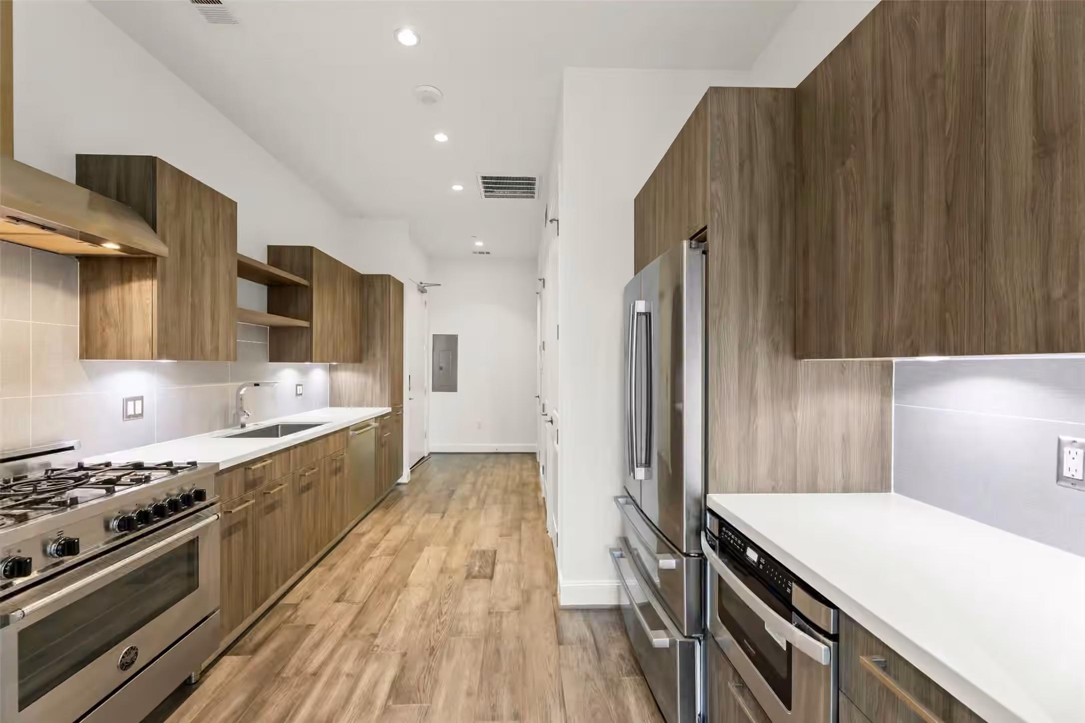 Photo 5 of 1211 Caroline Street 1102, Houston, TX