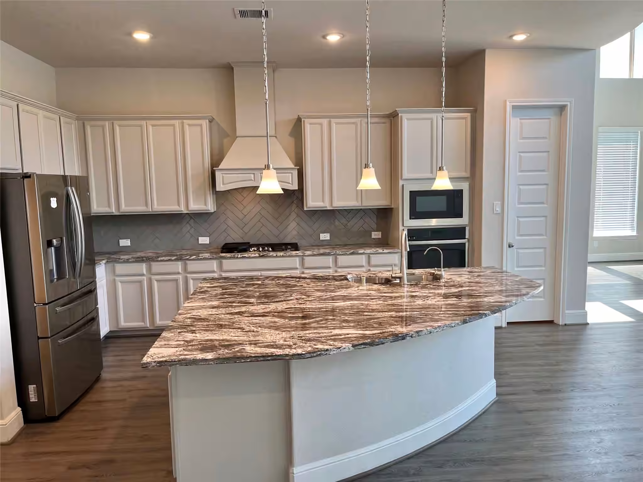 Photo 6 of 5003 Sullivan Drive, Manvel, TX