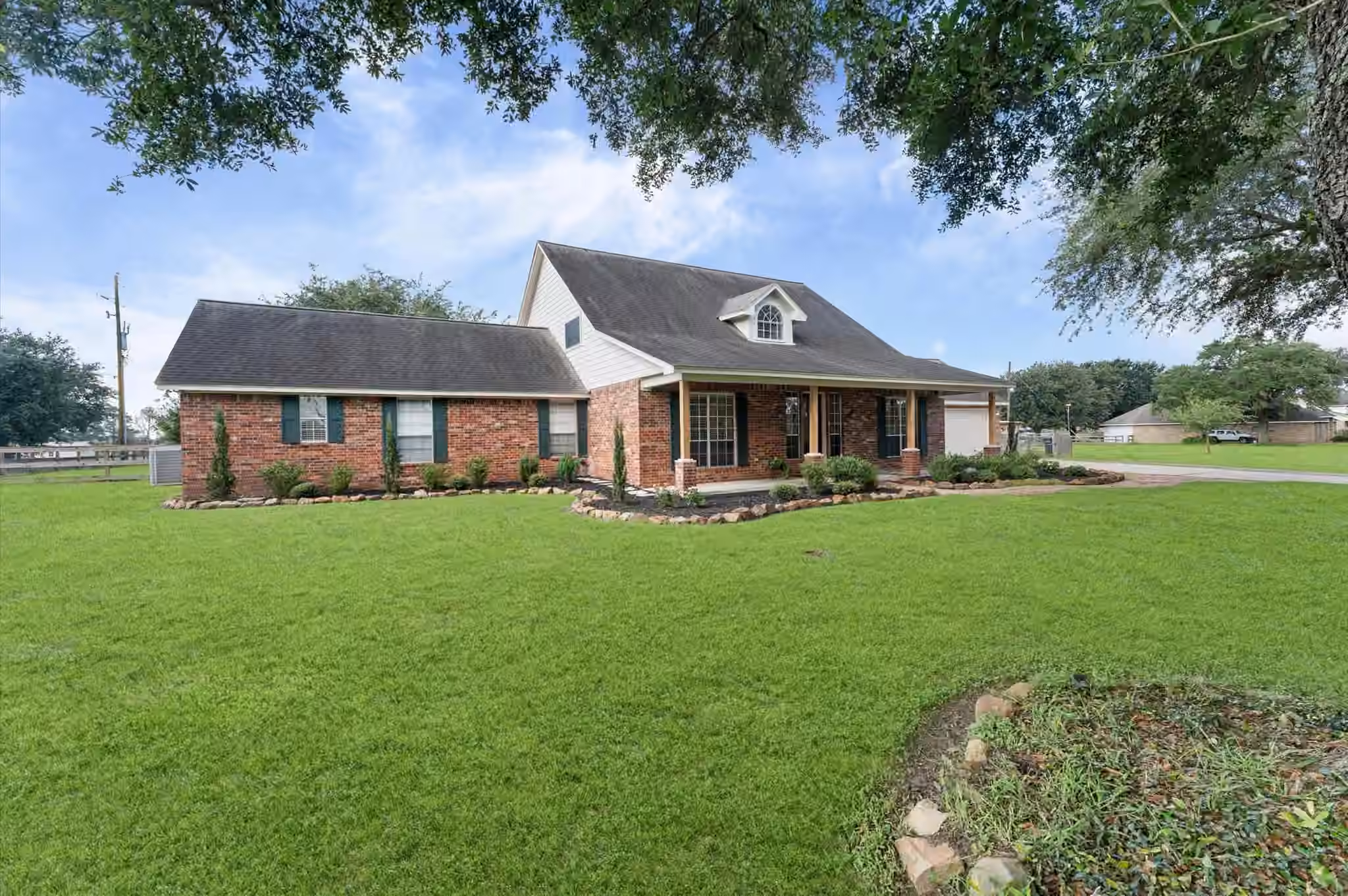 Photo 2 of 33014 Grove Park Drive, Waller, TX