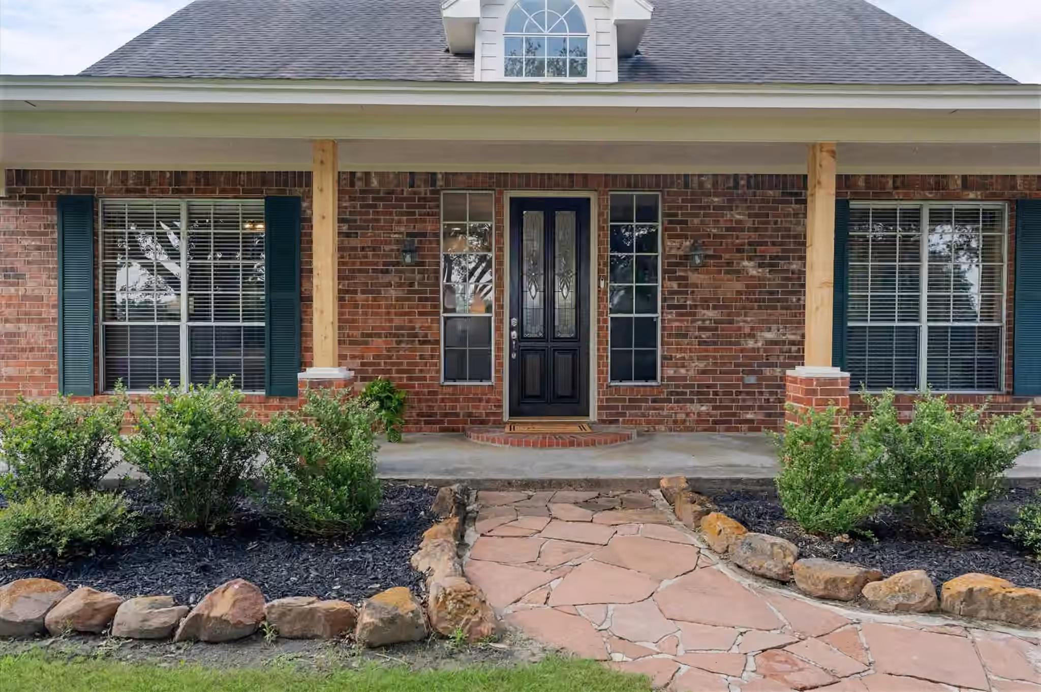 Photo 4 of 33014 Grove Park Drive, Waller, TX