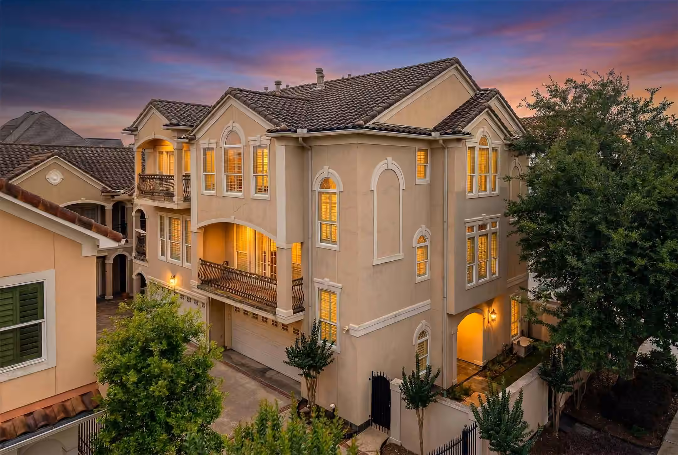 Photo 2 of 5507 Val Verde Street, Houston, TX