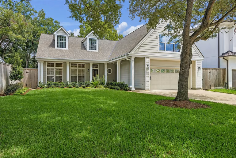 Photo of 5108 Aspen Street, Bellaire, TX