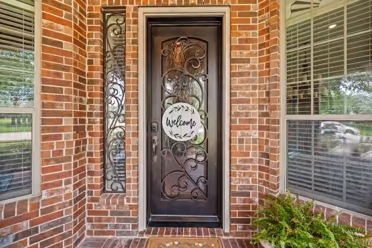 Photo 4 of 9302 Brady Branch Lane, Cypress, TX