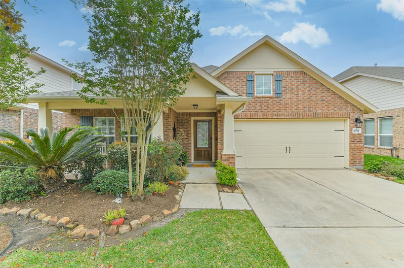 Photo 2 of 9715 Lockhart Reach Lane, Humble, TX