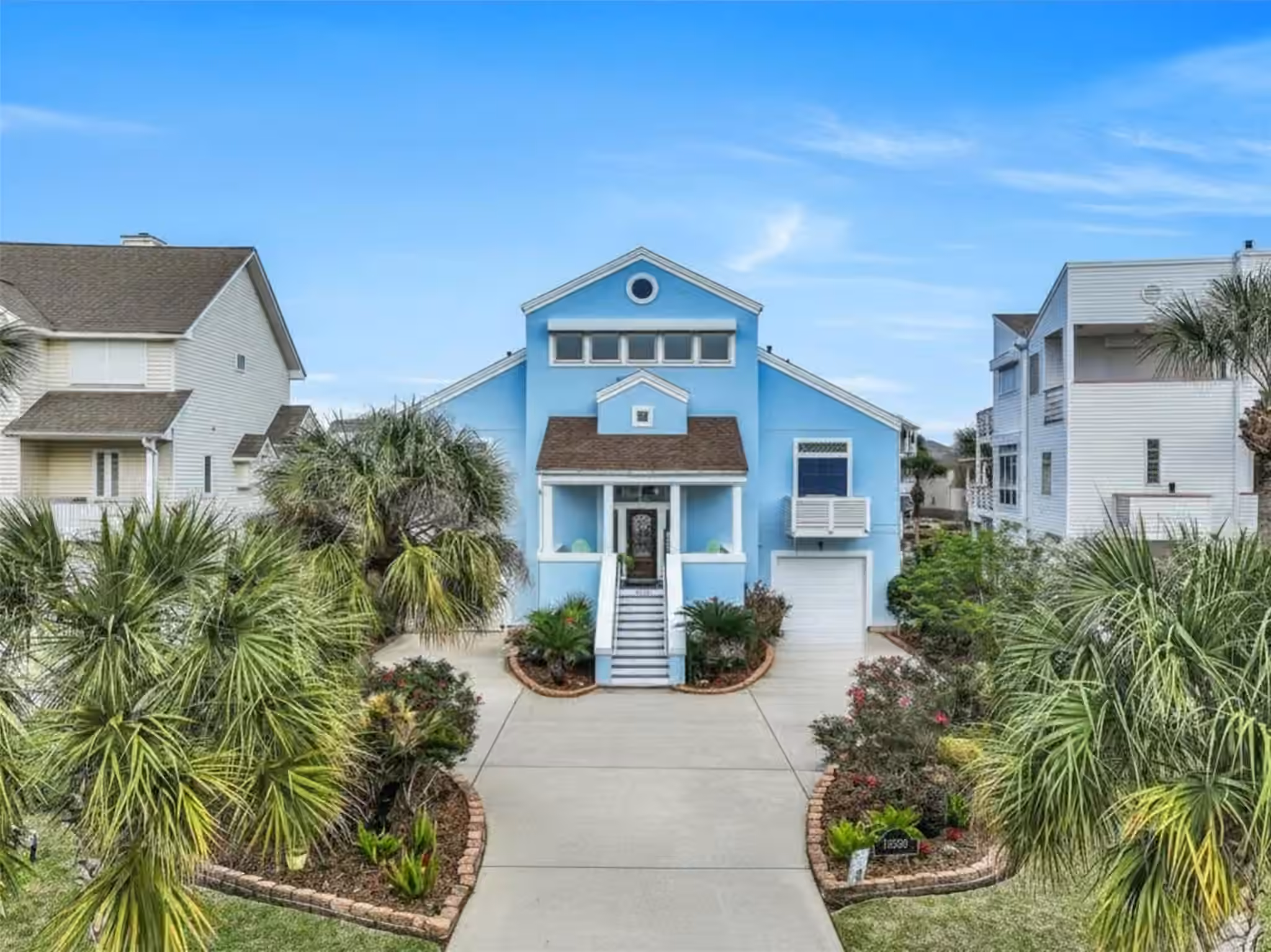 Photo 2 of 13339 Binnacle Way, Galveston, TX