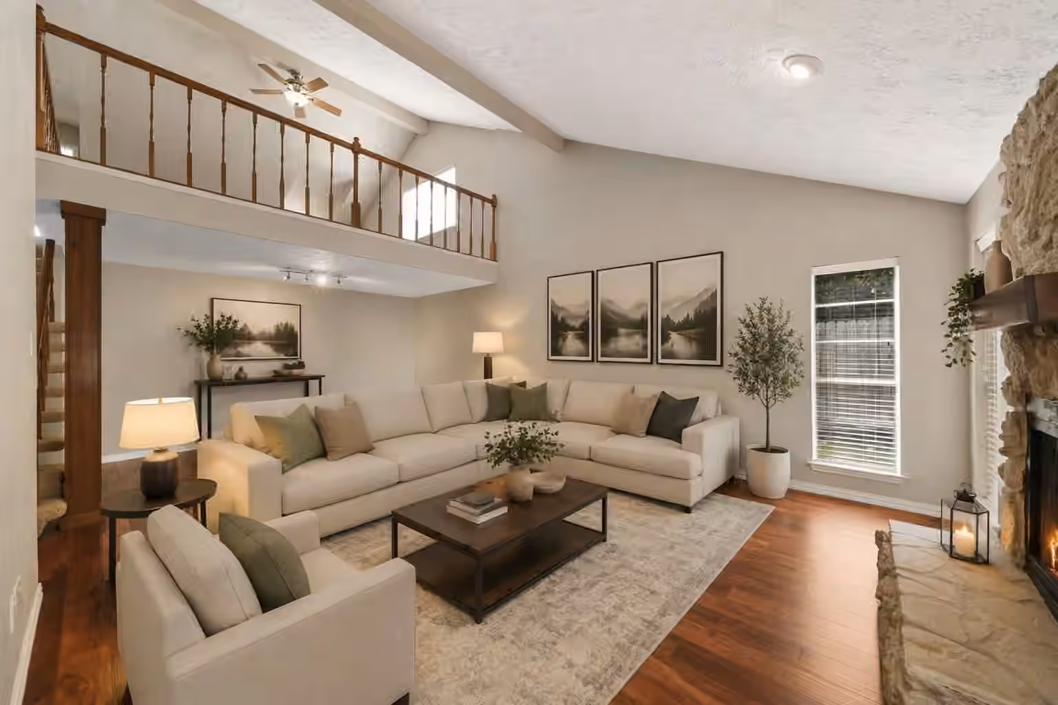 Photo 3 of 16826 Cobble Ridge Drive, Sugar Land, TX
