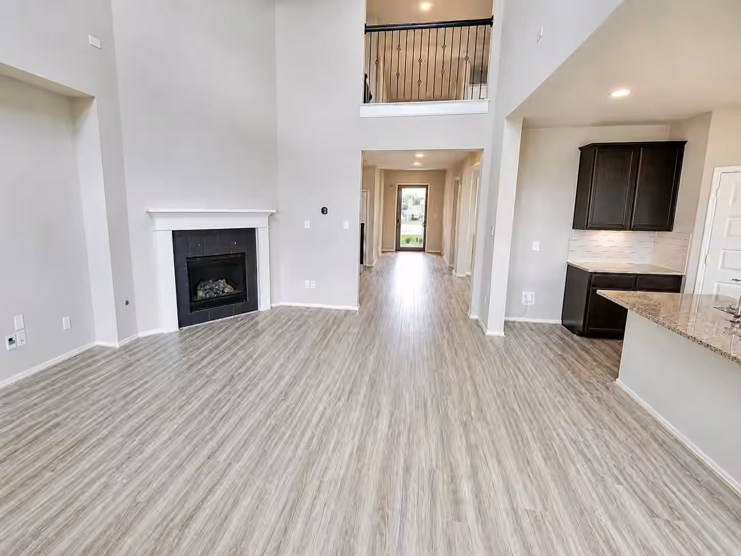 Photo 7 of 8826 Winters Edge Road, Richmond, TX