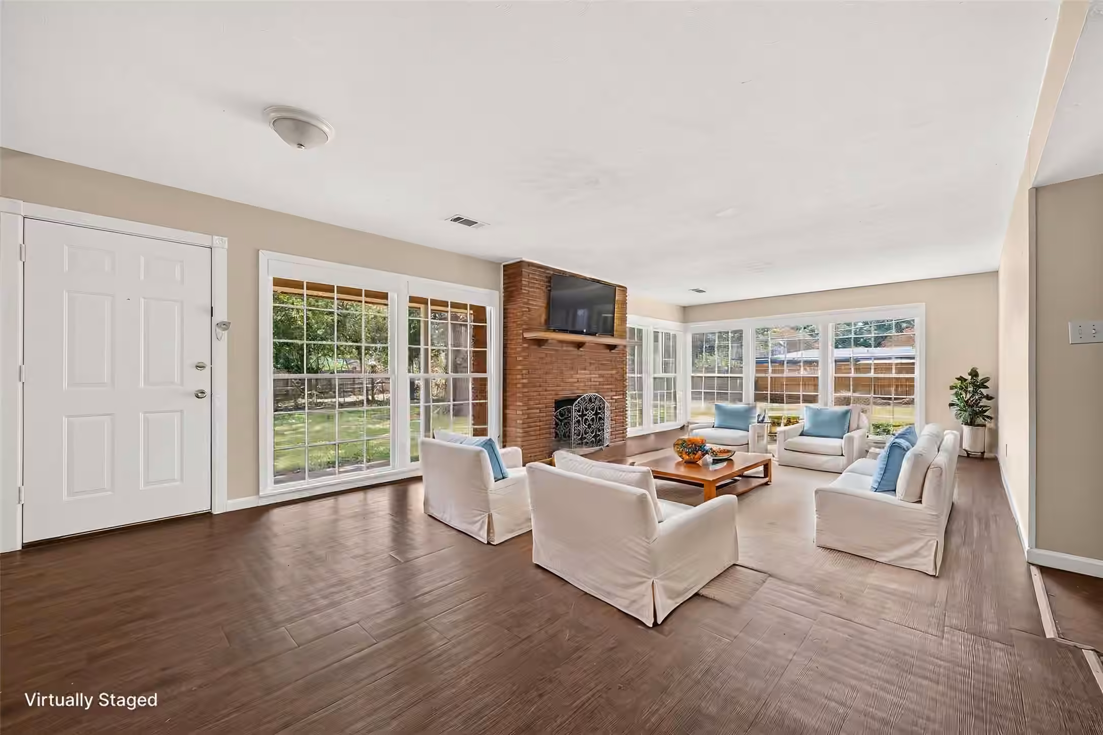 Photo 2 of 1230 Kirsten Street, La Marque, TX