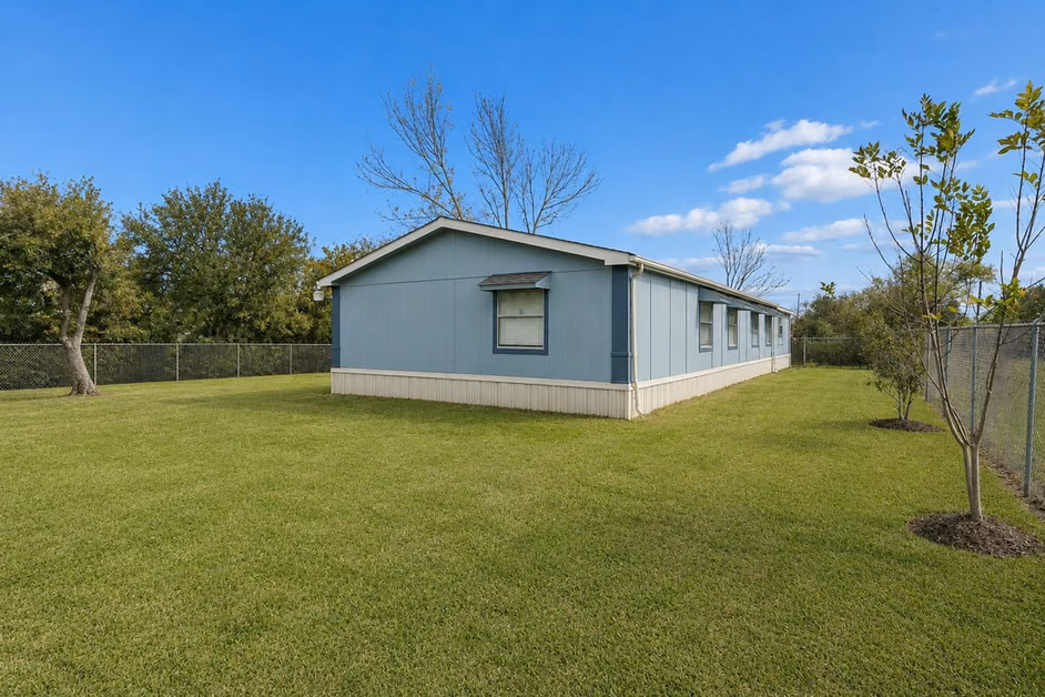 Photo 7 of 2716 Southmore Avenue E, Pasadena, TX