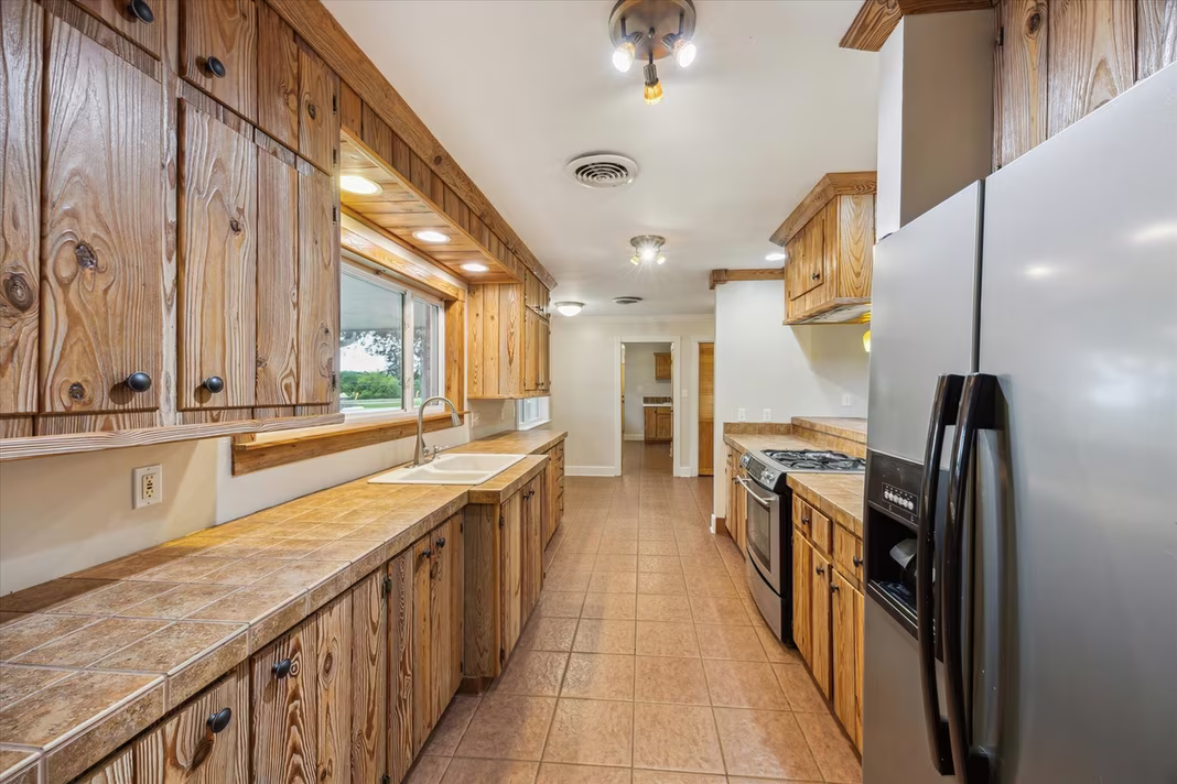 Photo 5 of 13016 W Burton Street, Burton, TX