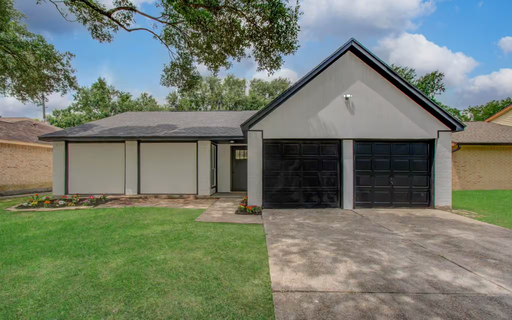 Photo 2 of 24127 Spring Towne Drive, Spring, TX
