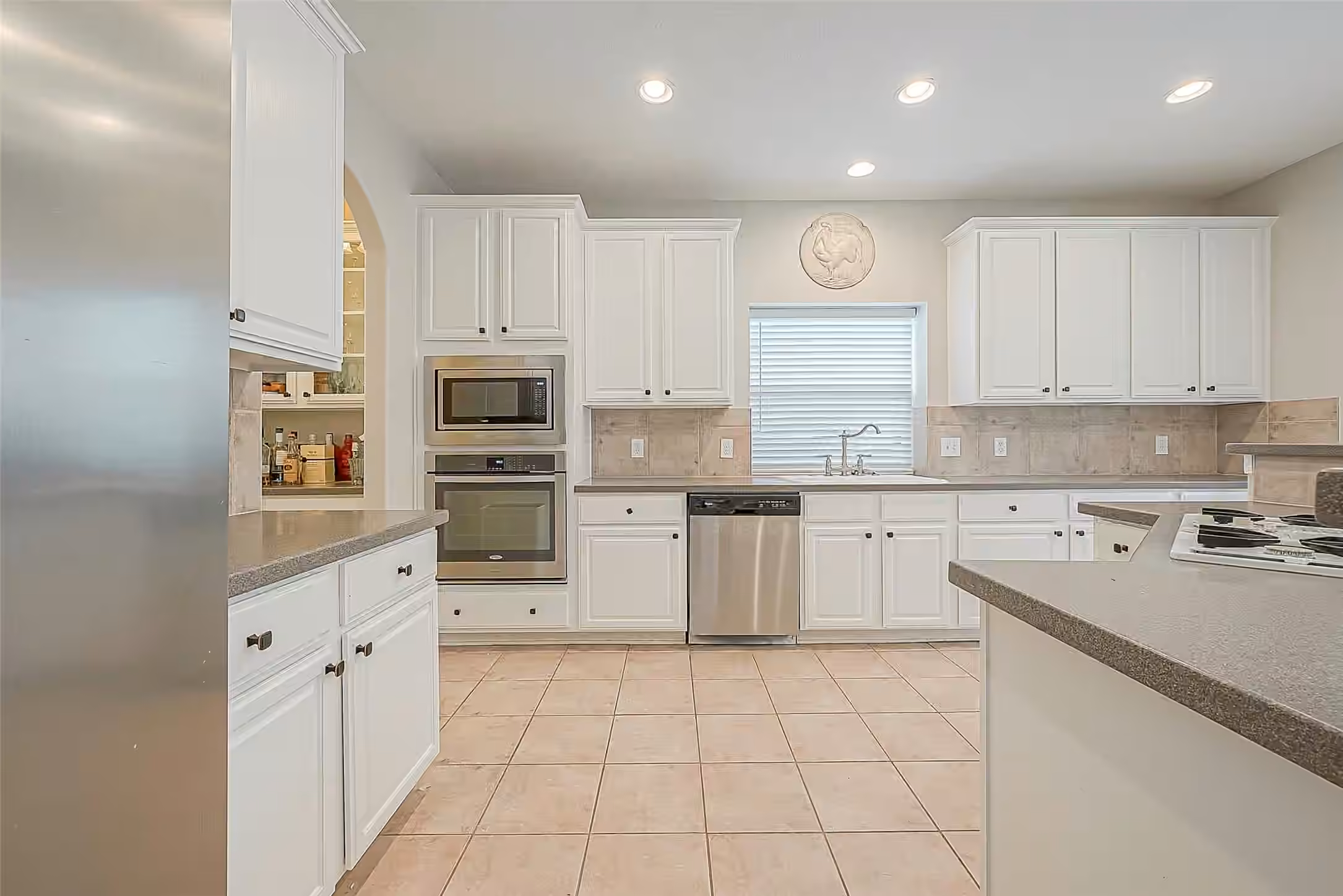 Photo 4 of 4202 Stone Oak Court, Missouri City, TX