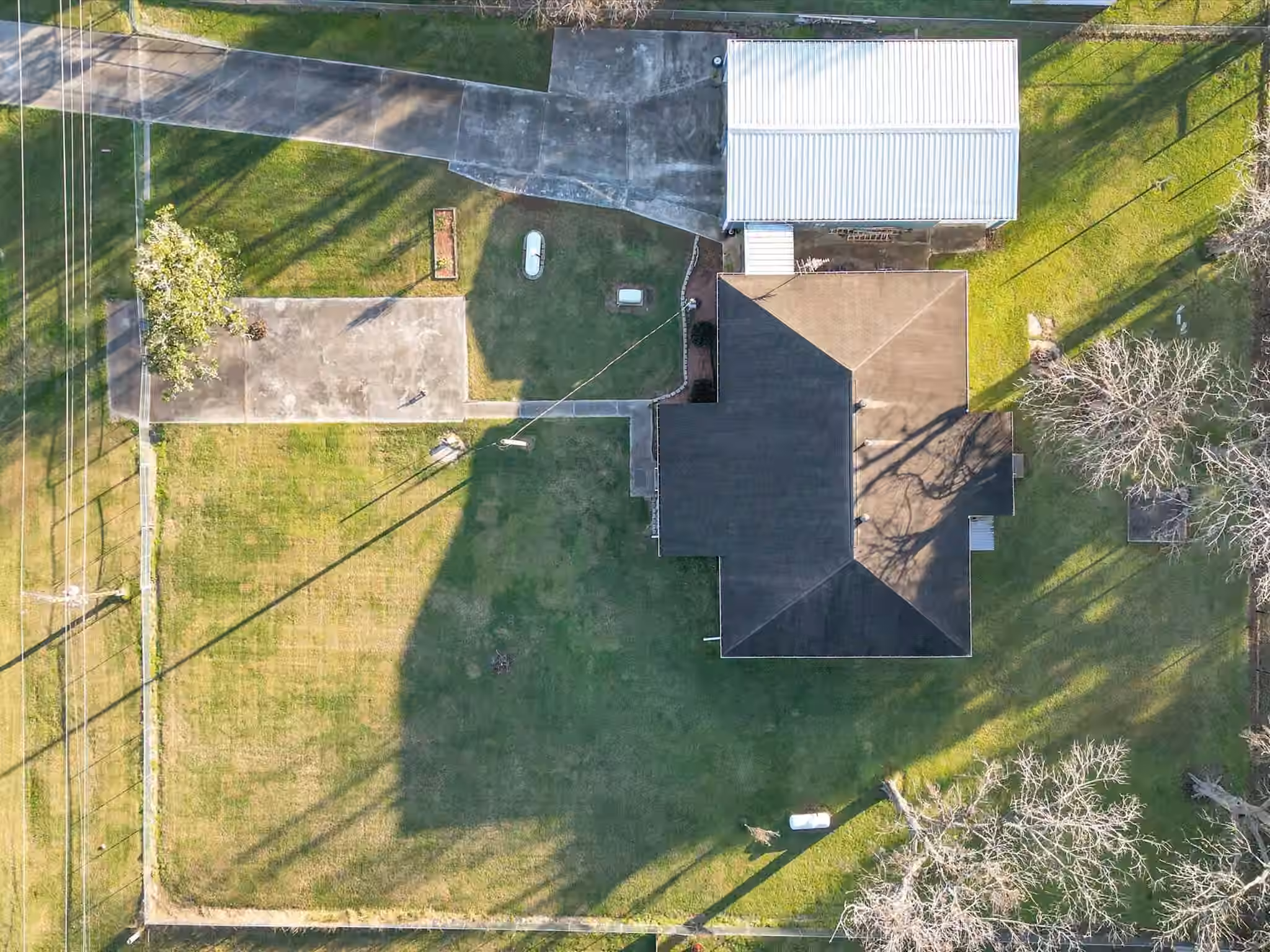 Photo 4 of 9313 State Highway 61, Hankamer, TX