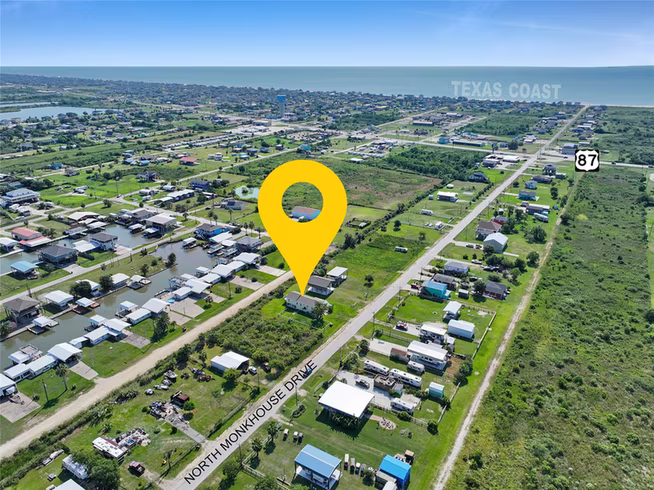 Photo 6 of 1120 N Monkhouse Drive, Crystal Beach, TX