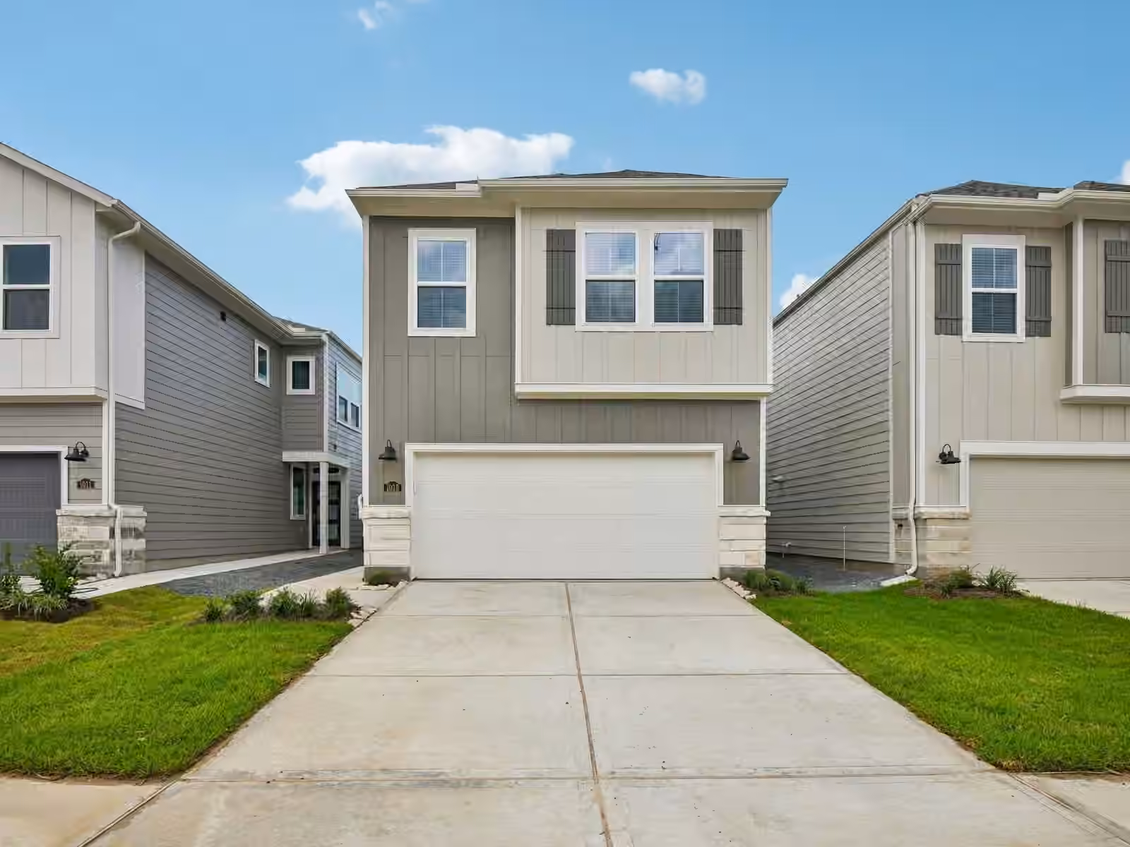 Photo of 1015 Cedar Place Lane, Missouri City, TX 77459