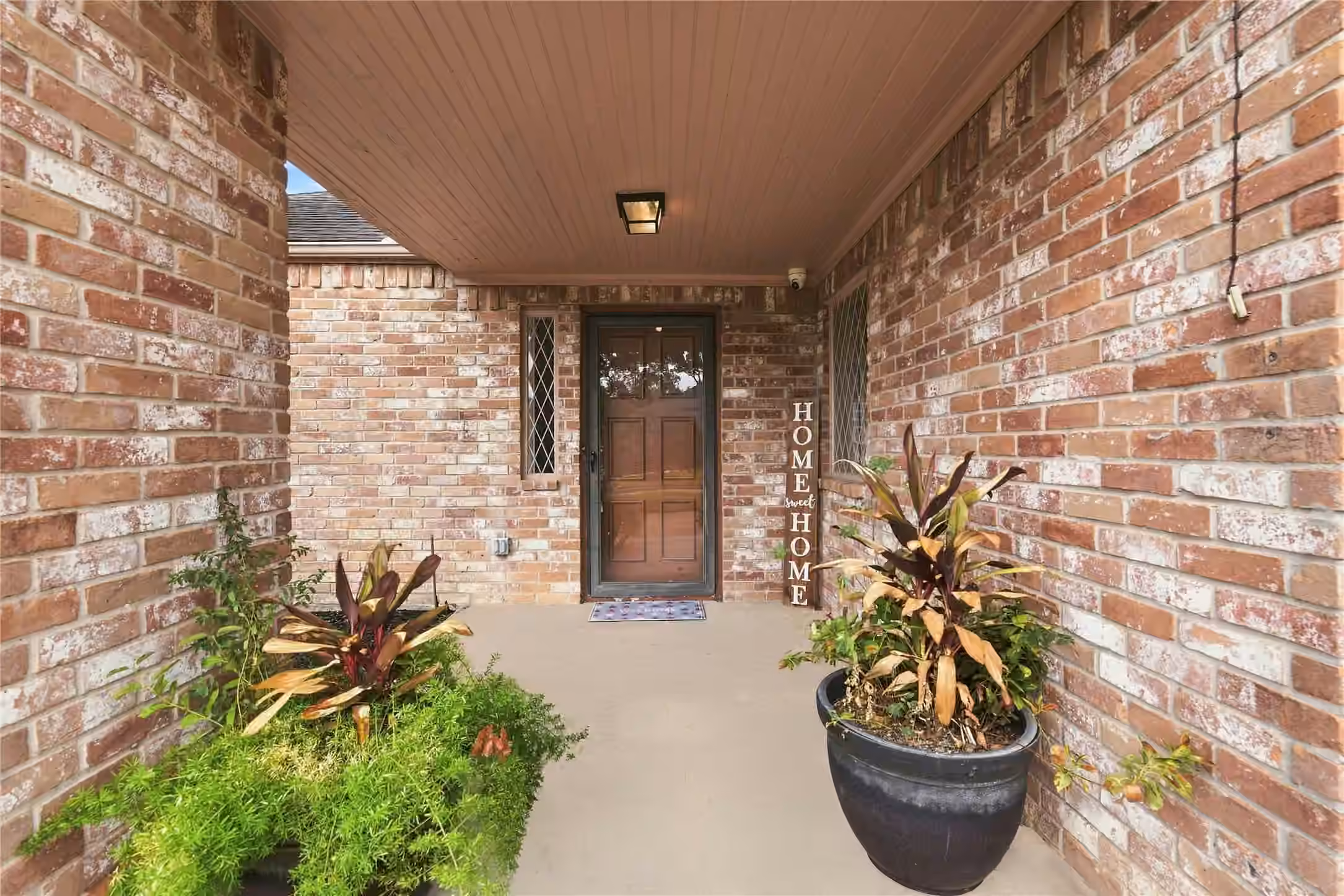 Photo of 2907 Fairway Drive, Sugar Land, TX 77478