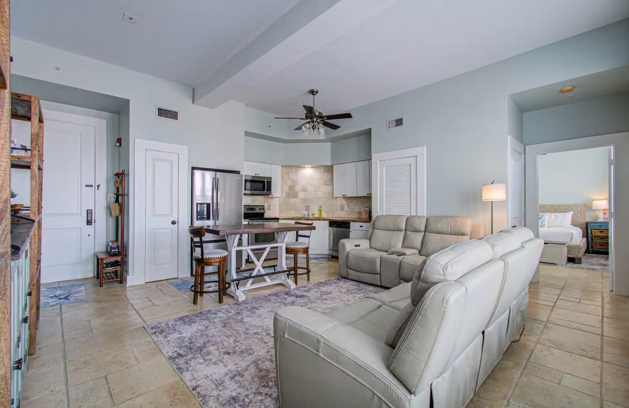 Photo 7 of 202 25th Street 202, Galveston, TX
