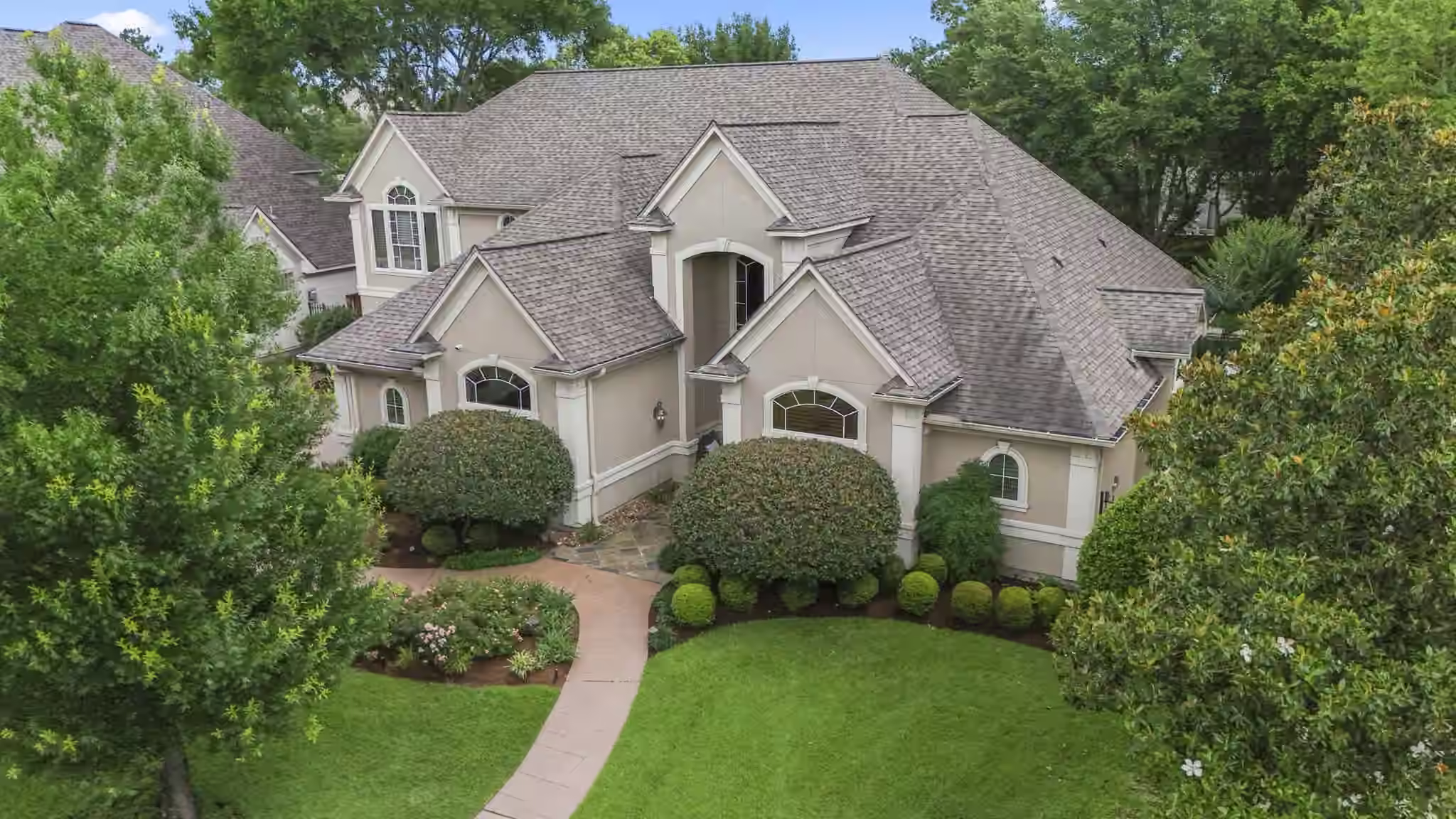 Photo of 8806 Sterling Gate Circle, Spring, TX 77379
