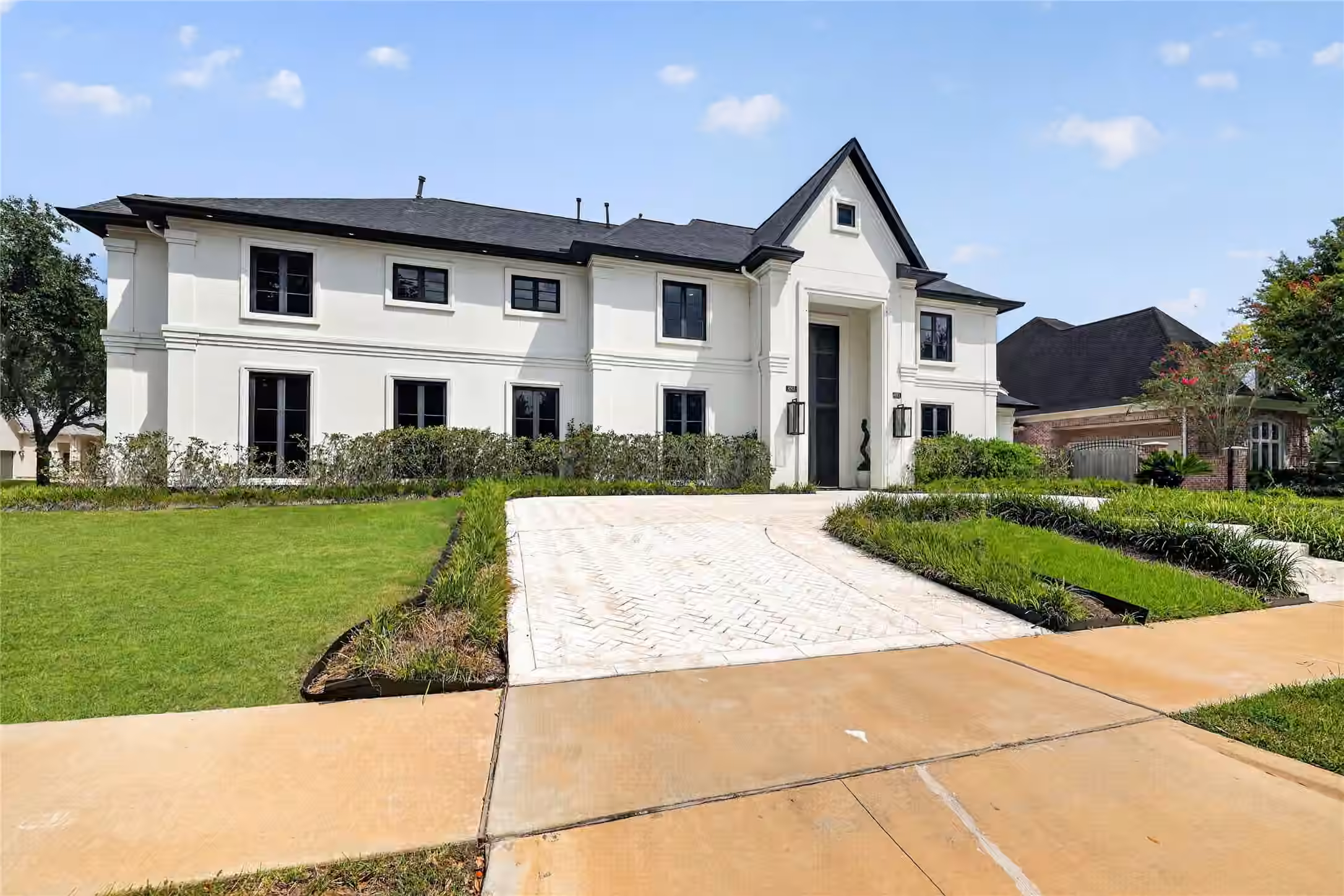 Photo 3 of 4103 Thistle Hill Court, Sugar Land, TX