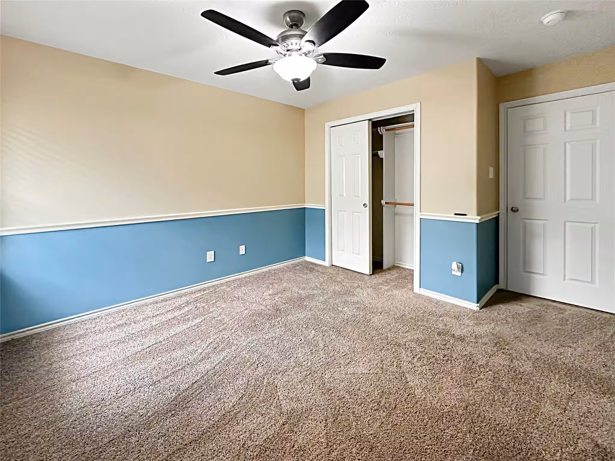Photo 6 of 6506 Rustling Timbers Lane, Spring, TX