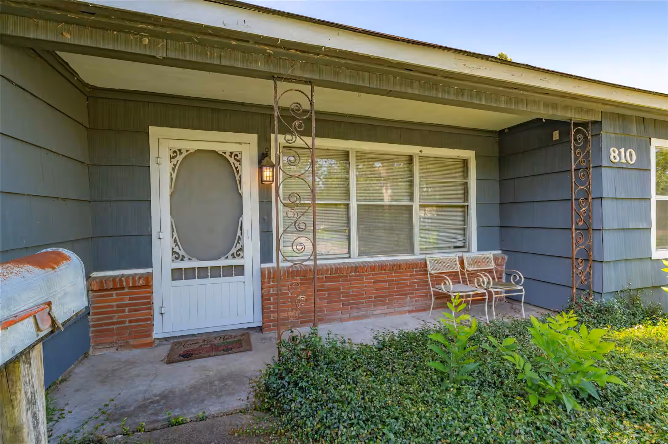 Photo 3 of 810 Armor Avenue, Pasadena, TX