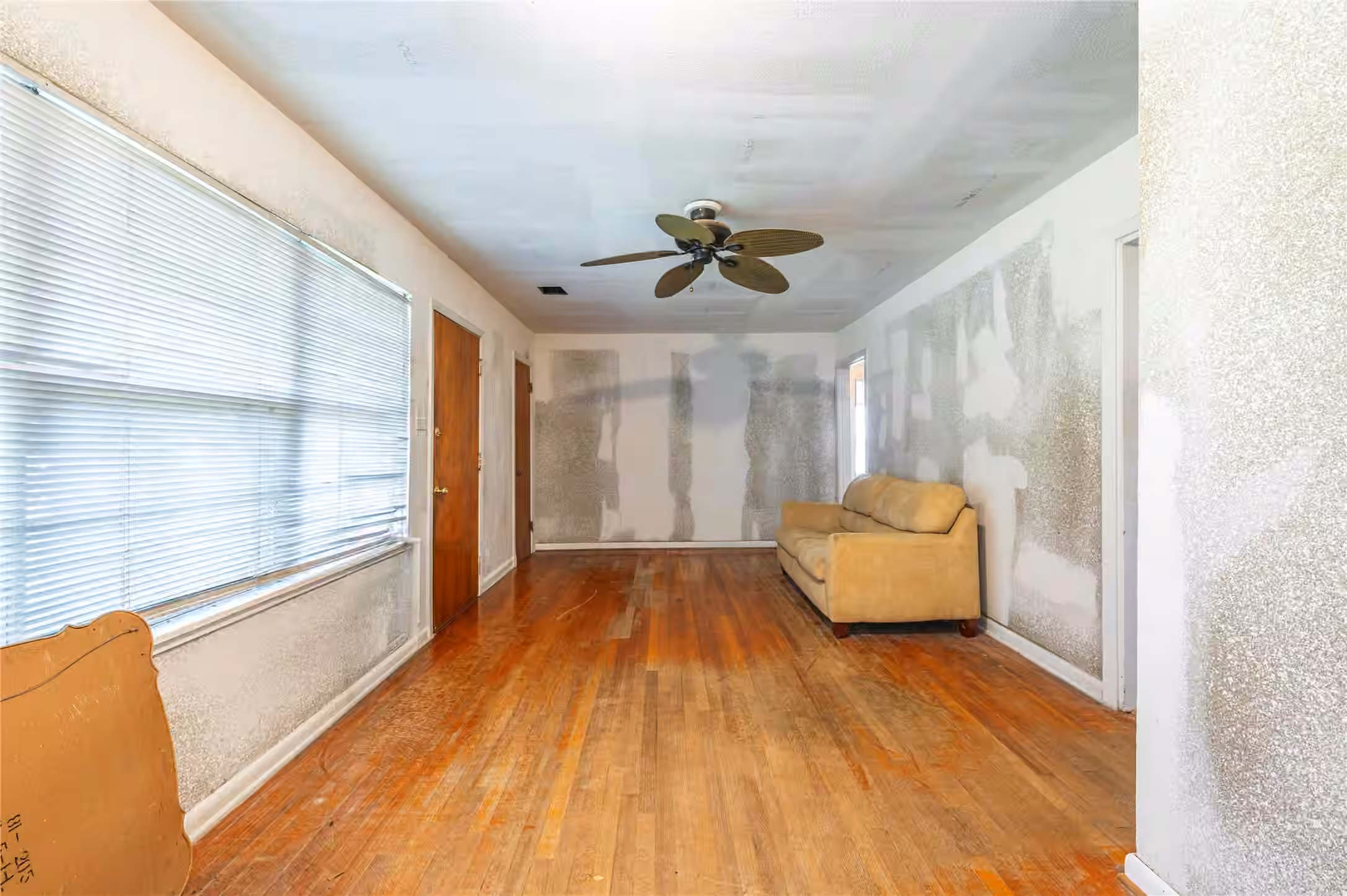 Photo 6 of 810 Armor Avenue, Pasadena, TX