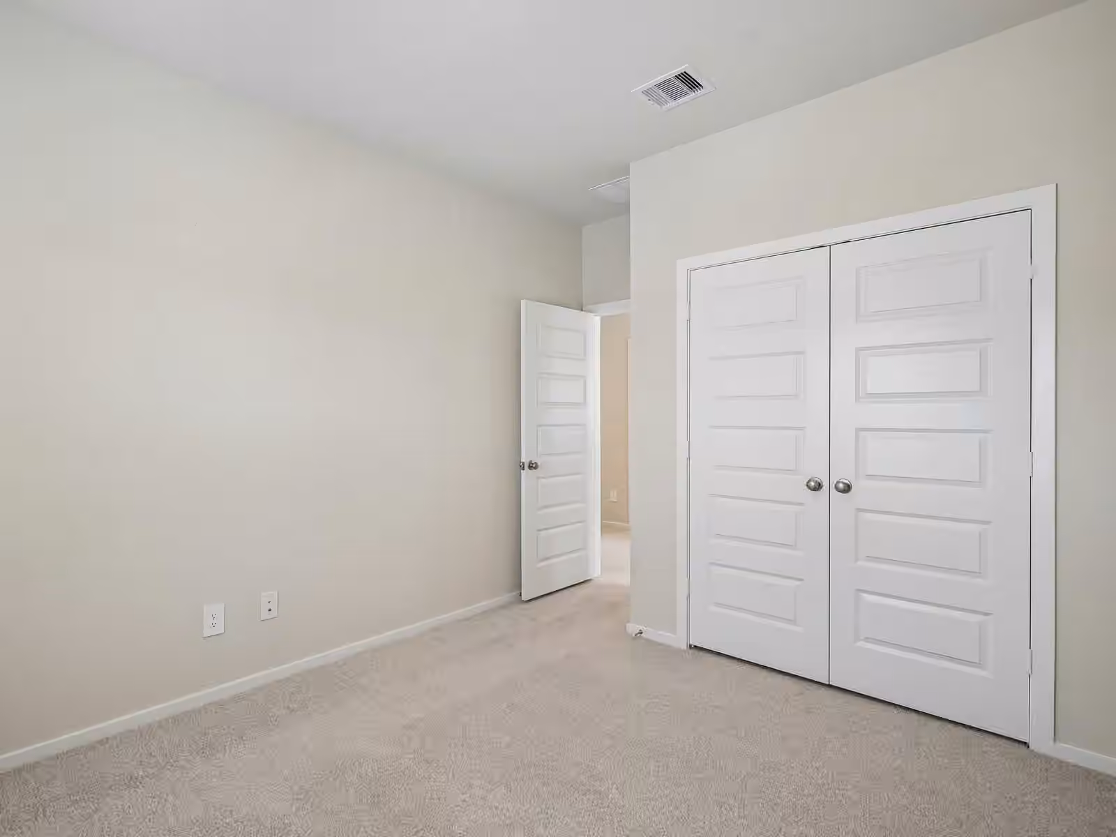 Photo 7 of 1026 Cedar Place Lane, Houston, TX