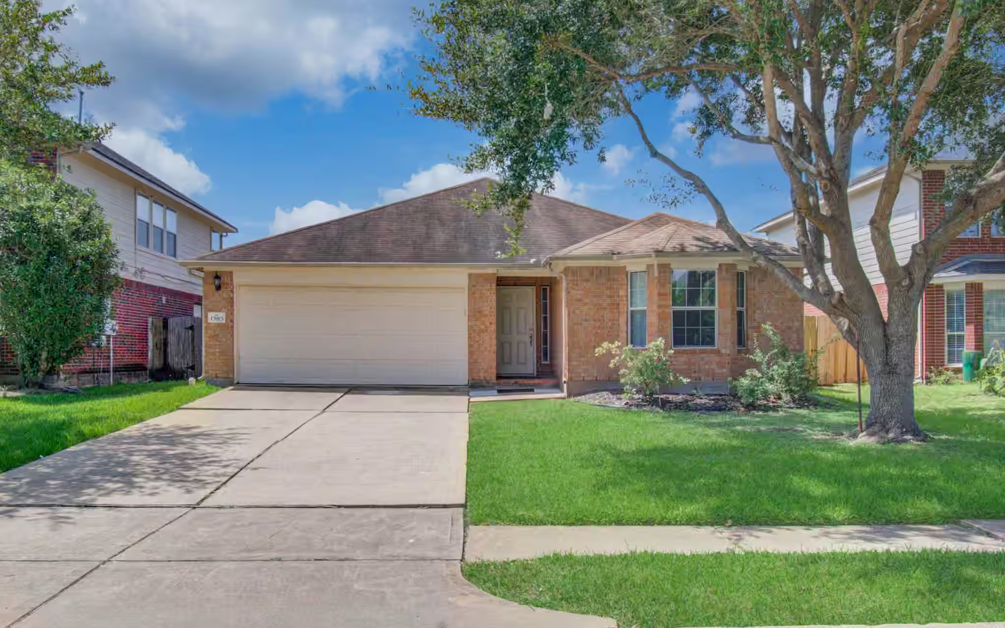 Photo 3 of 13915 Fort Nelson Drive, Houston, TX