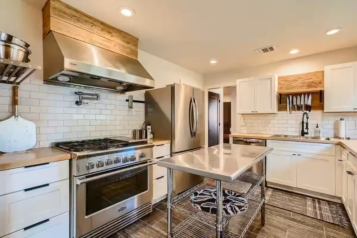 Photo 7 of 4021 Woodshire Street, Houston, TX
