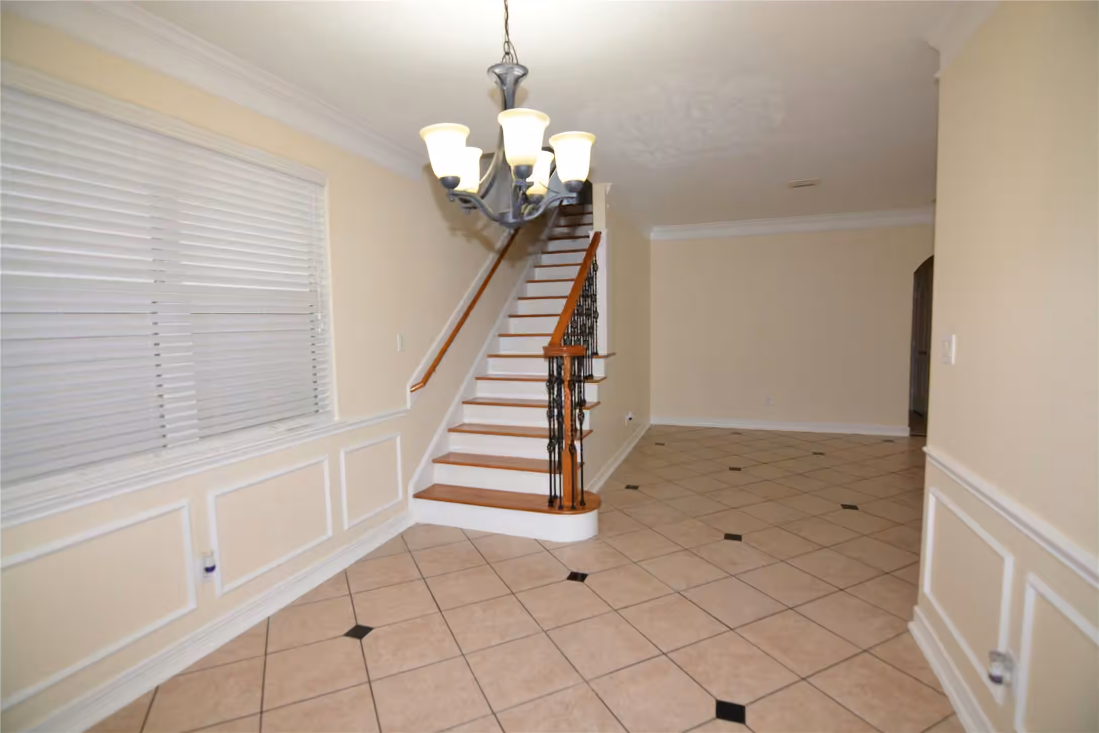 Photo 5 of 10920 Panther Court, Houston, TX